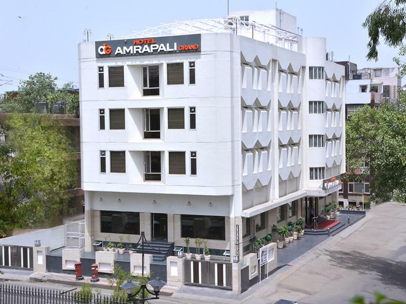 Hotel Amrapali Grand Yeni Delhi Dış mekan fotoğraf